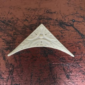 Leaf Corner - C6 (a pair)