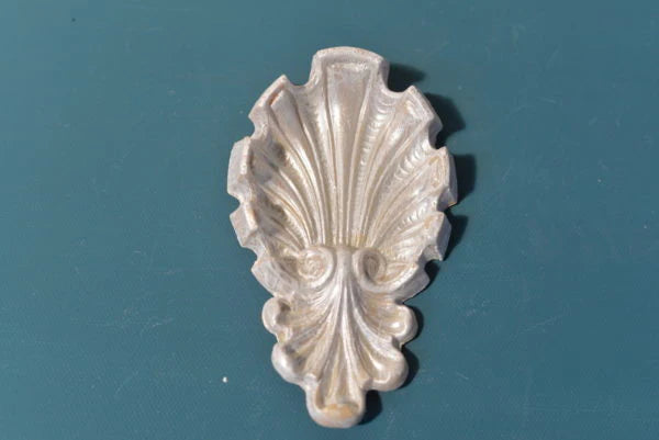Greek Shell Rosette - R2