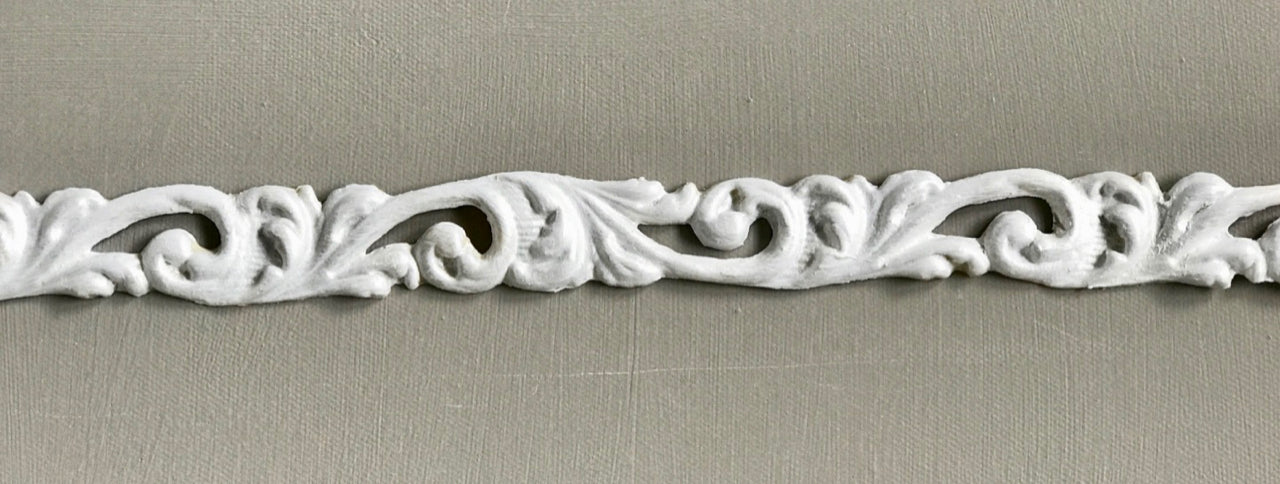 French Floral Trim - T28