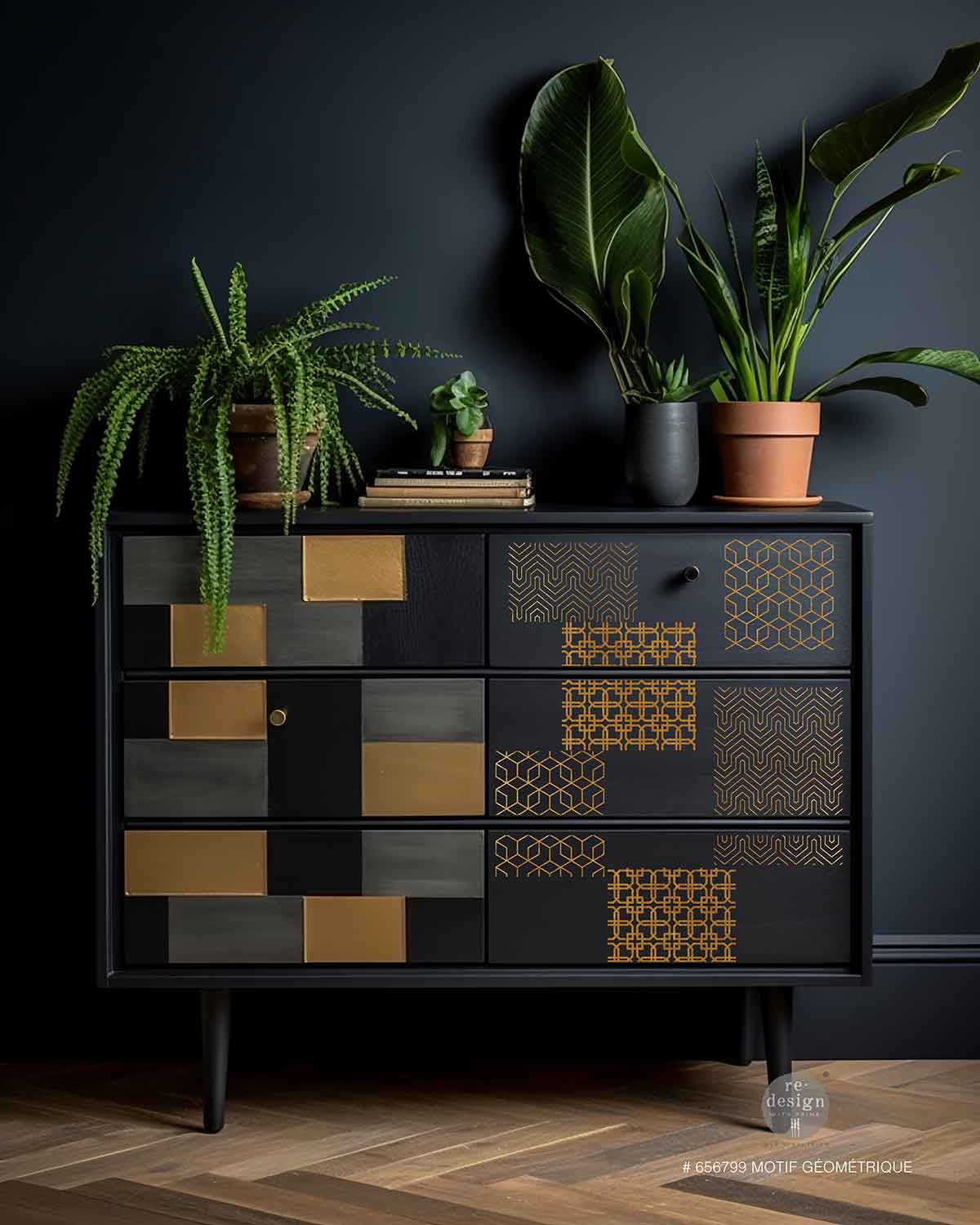 Small - MOTIF GEOMETRIQUE. 3 sheets, 6" x 12"