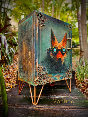 Mint by Michelle - FUTURE FOX, A1 - 594mm x 841mm / 23.4" x 33.1"