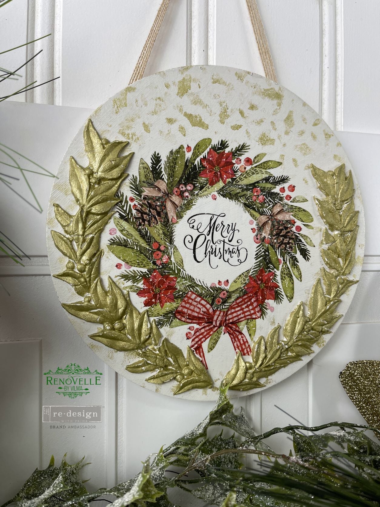 Small - CLASSIC CHRISTMAS. 3 sheets, 6" x 12"