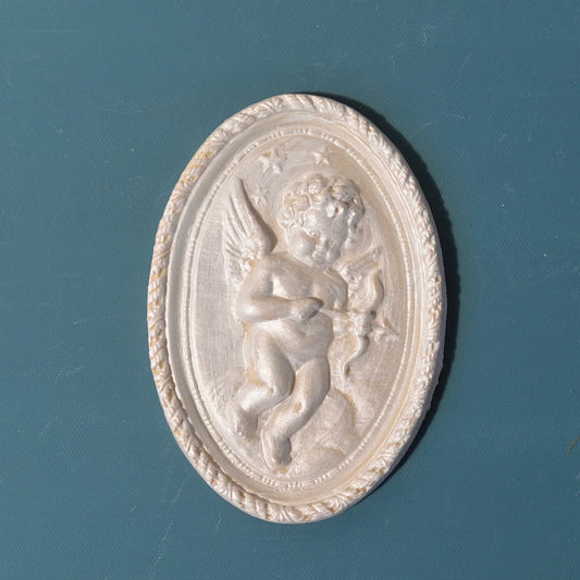 Oval Cherub, Rosette - R5