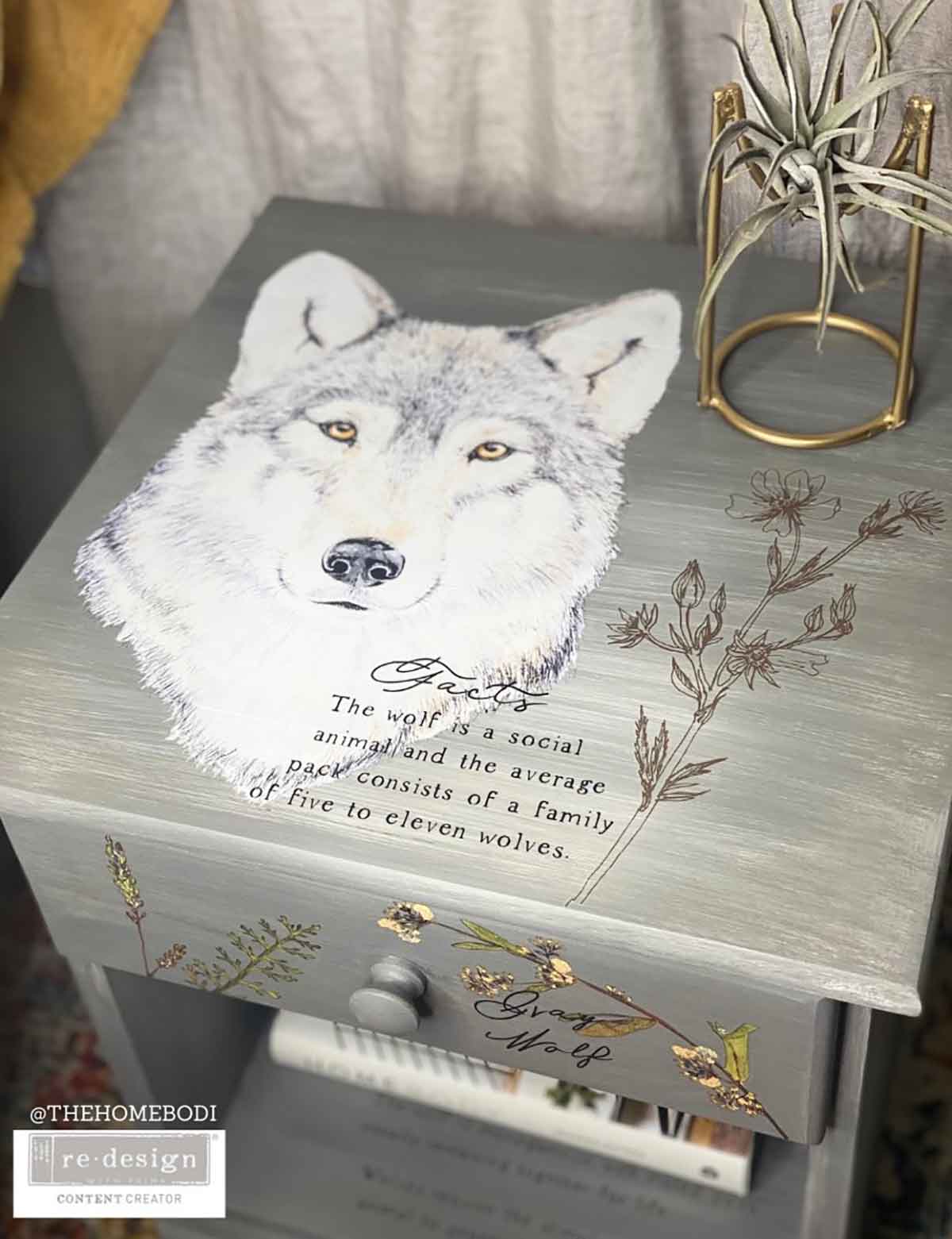 Large - GRAY WOLF. 24" x 35" cut into 3 sheets